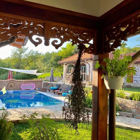 B&B Conacul Grigorescu *