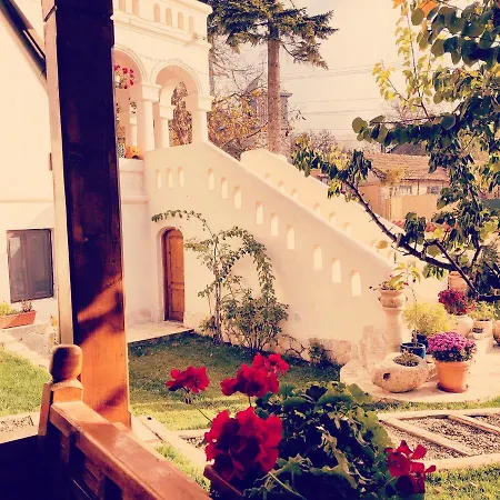 Conacul Grigorescu B&B